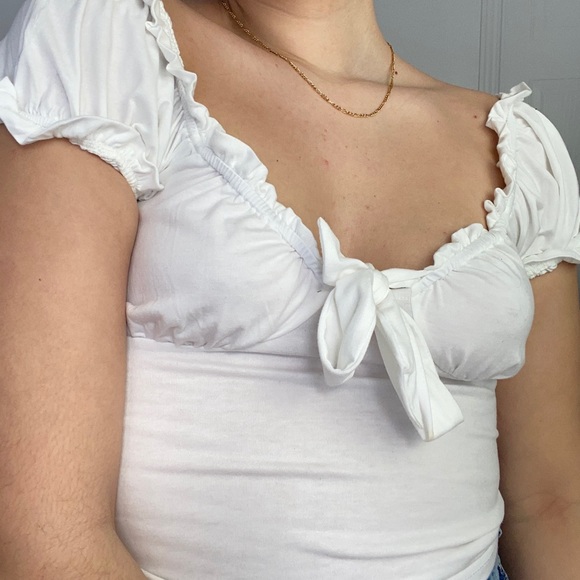 Cute top - Picture 3 of 3